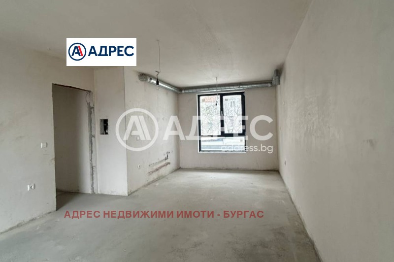 À vendre  2 chambres Bourgas , Vazrajdane , 108 m² | 38773148