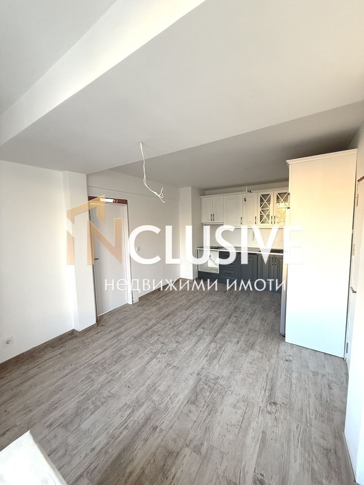 Till salu  2 sovrum Sofia , Manastirski livadi , 81 kvm | 44524018 - bild [2]