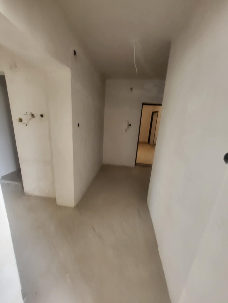 Продава  3-стаен град Плевен , 9-ти квартал , 97 кв.м | 91332360 - изображение [10]