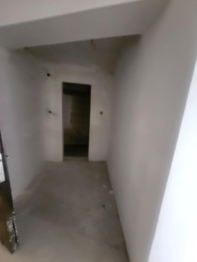 Продава  3-стаен град Плевен , 9-ти квартал , 97 кв.м | 91332360 - изображение [11]