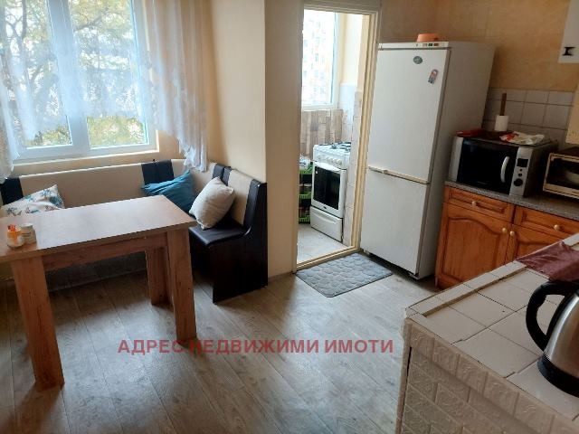 Продава 4-СТАЕН, гр. Стара Загора, Зора, снимка 2 - Aпартаменти - 48115583