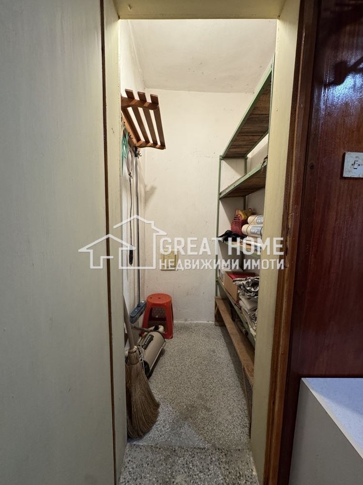 Продава МНОГОСТАЕН, гр. Търговище, Вароша, снимка 5 - Апартаменти - 51908377