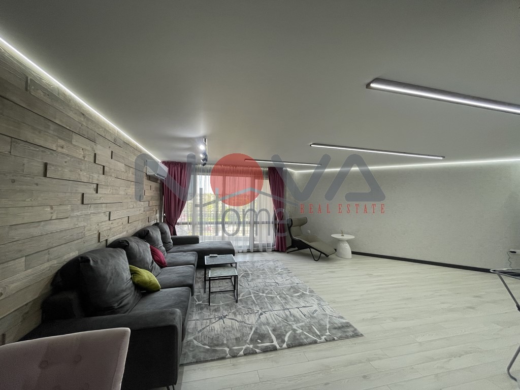 Продава 3-СТАЕН, гр. Варна, Бриз, снимка 2 - Апартаменти - 46977600