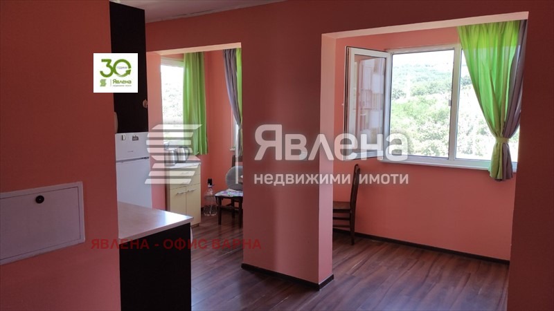 Na prodej  1 ložnice Varna , Vladislav Varnenčik 2 , 61 m2 | 88502722