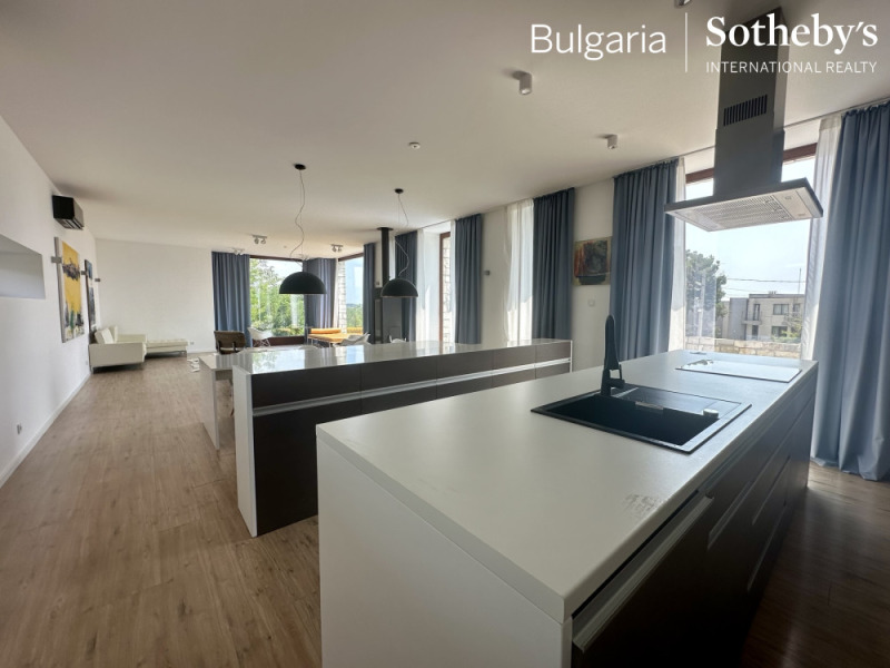 Продава КЪЩА, гр. Варна, м-т Долна Трака, снимка 12 - Къщи - 46734720