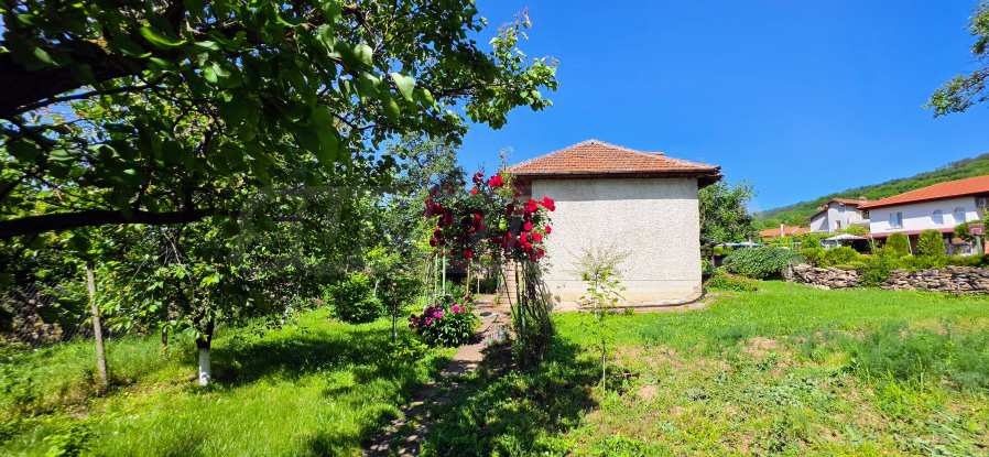 Продава КЪЩА, с. Кормянско, област Габрово, снимка 10 - Къщи - 54700784