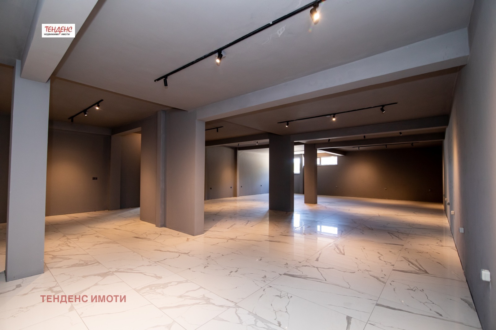 Продава МАГАЗИН, гр. Кърджали, Възрожденци, снимка 2 - Магазини - 53622040