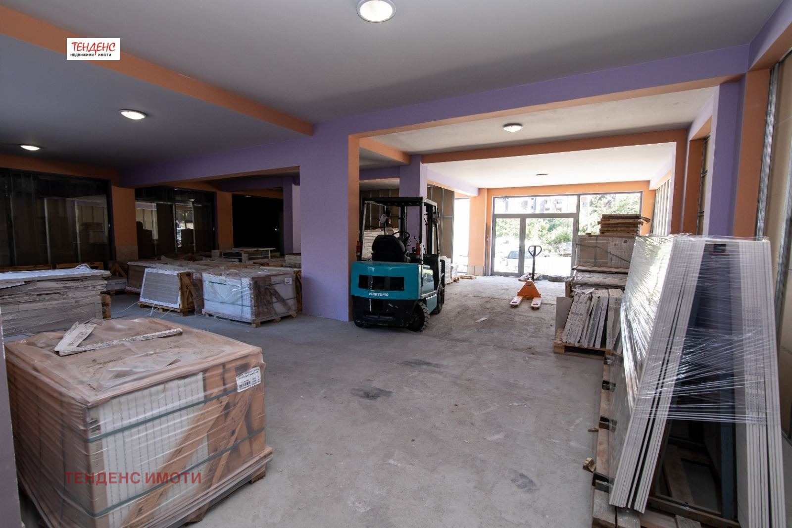 Продава МАГАЗИН, гр. Кърджали, Възрожденци, снимка 15 - Магазини - 53622040