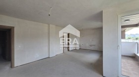 2 makuuhuonetta Ljulin 9, Sofia
