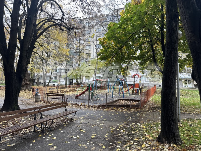 Продава 3-СТАЕН, гр. Русе, Възраждане, снимка 13 - Апартаменти - 52361568