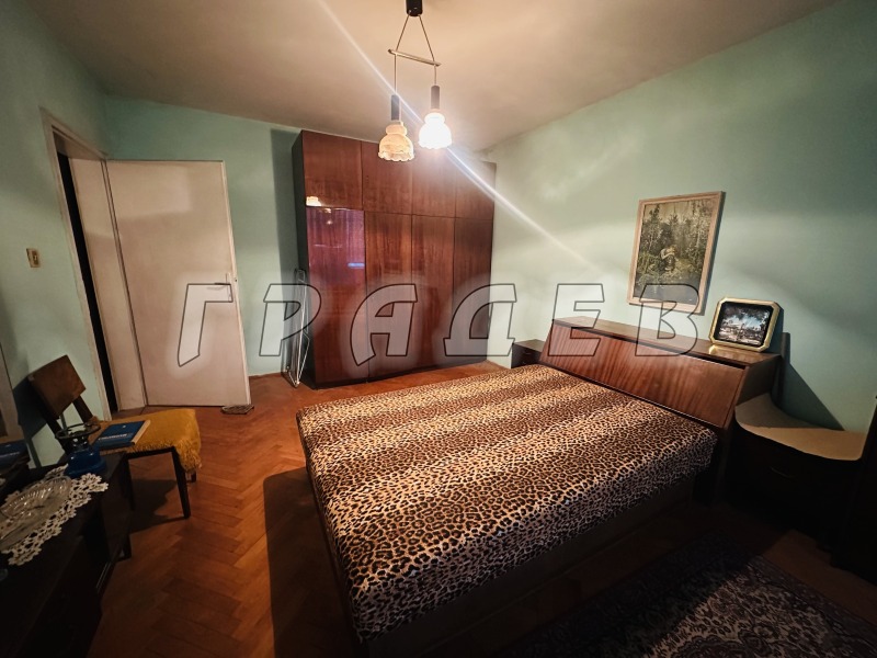 Продава 3-СТАЕН, гр. Русе, Възраждане, снимка 2 - Апартаменти - 52361568