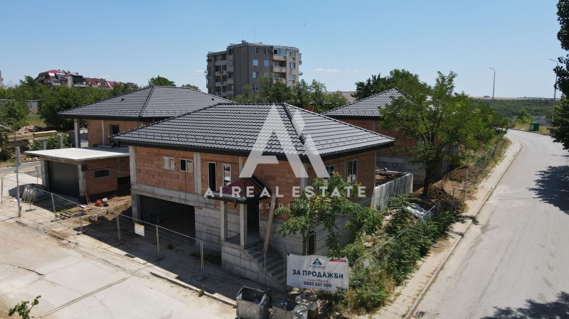 Myytävänä  Talo Pleven , Družba 2 , 192 neliömetriä | 80985755 - kuva [4]
