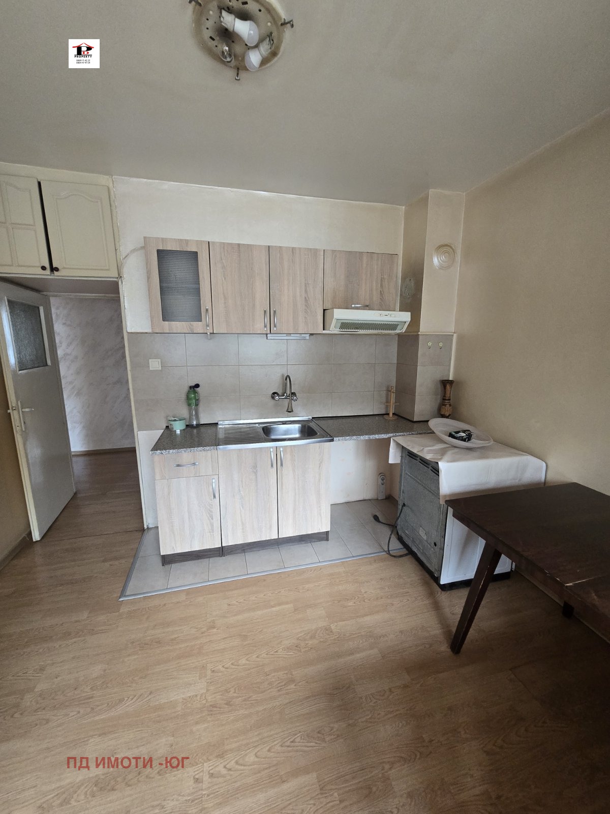 Продава 3-СТАЕН, гр. София, Света Троица, снимка 2 - Апартаменти - 53946547