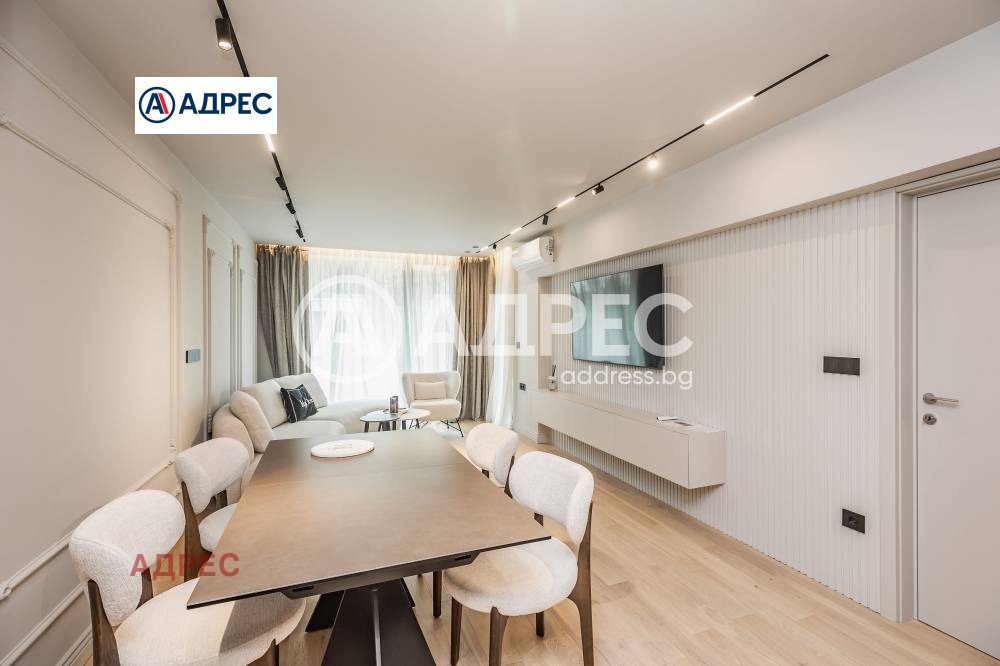 Продава 3-СТАЕН, гр. Варна, к.к. Св.Св. Константин и Елена, снимка 1 - Апартаменти - 54619219