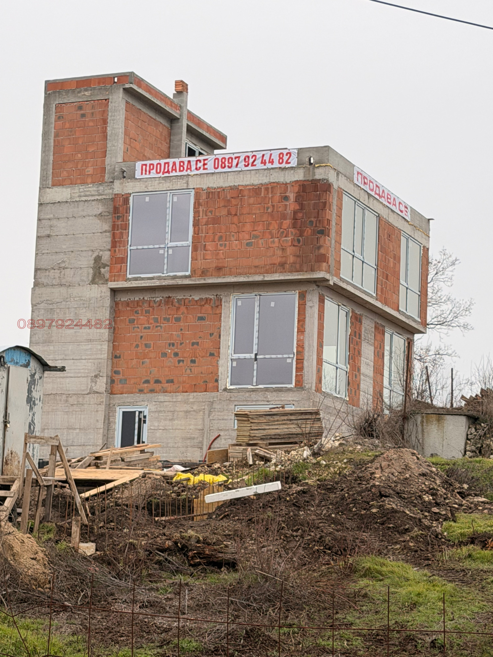 Продава КЪЩА, гр. Варна, м-т Горна Трака