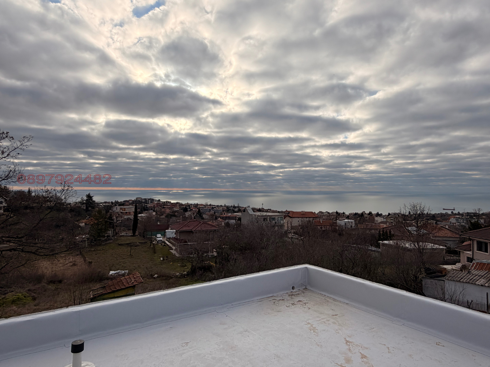 Продава КЪЩА, гр. Варна, м-т Горна Трака