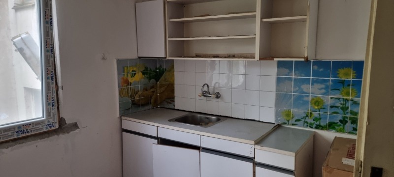 De vânzare  1 dormitor Razgrad , Orel , 77 mp | 71698111 - imagine [3]