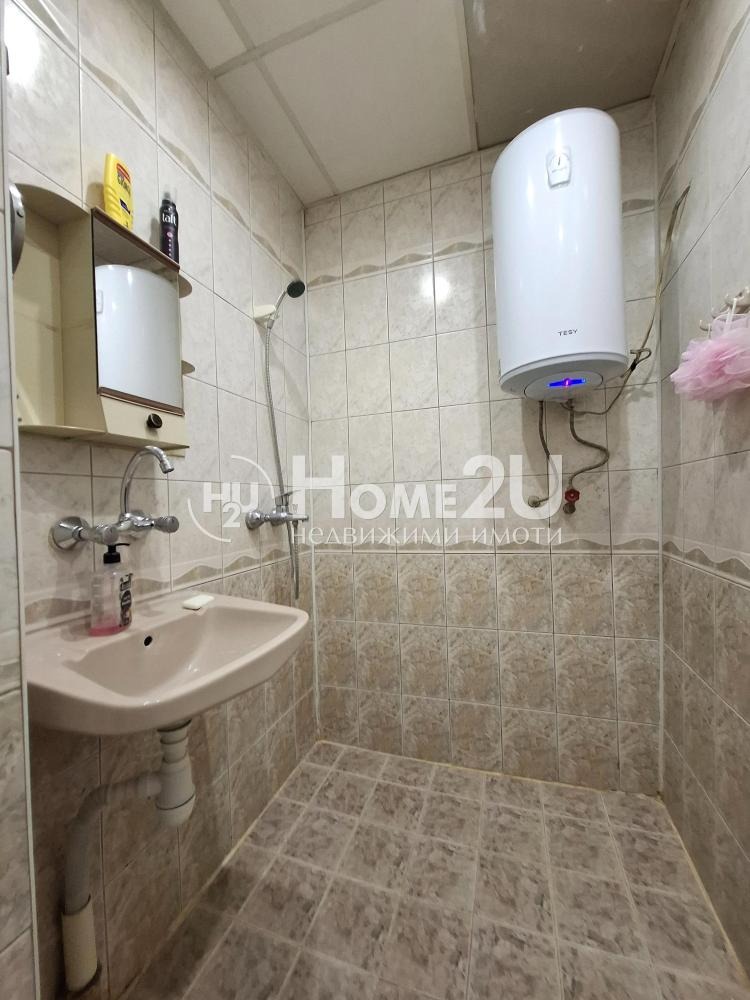 Продава 2-СТАЕН, гр. Нови пазар, област Шумен, снимка 9 - Апартаменти - 55135417