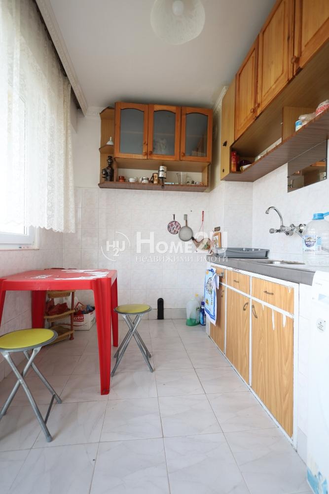 Продава 2-СТАЕН, гр. Нови пазар, област Шумен, снимка 7 - Апартаменти - 55135417