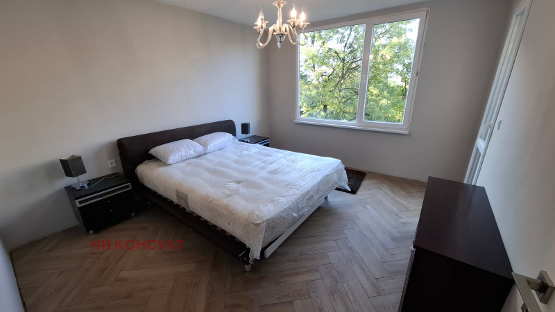 Na prodej  3 ložnice Sofia , Ljulin 7 , 93 m2 | 26121796 - obraz [8]