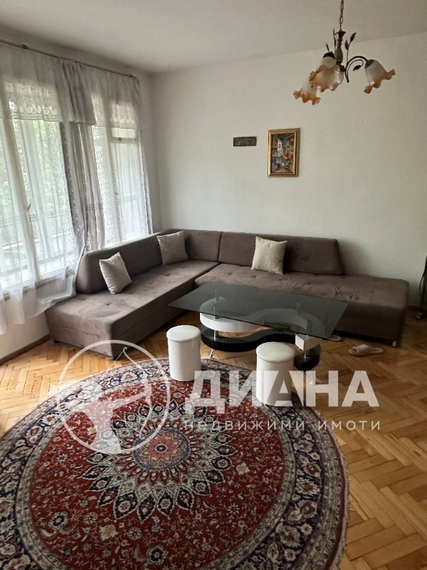 Продава МНОГОСТАЕН, гр. Пловдив, Център, снимка 1 - Aпартаменти - 47445770