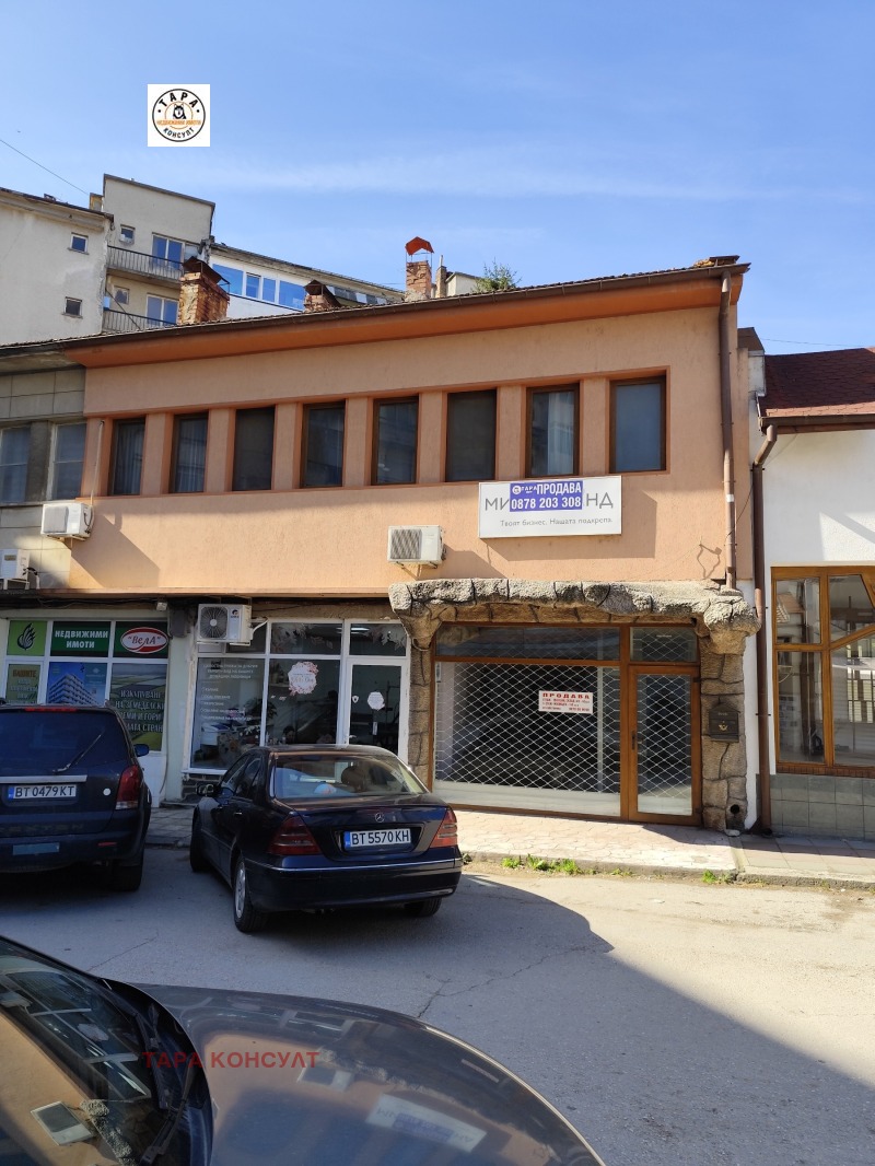 Продава  Магазин област Велико Търново , гр. Горна Оряховица , 180 кв.м | 36019604