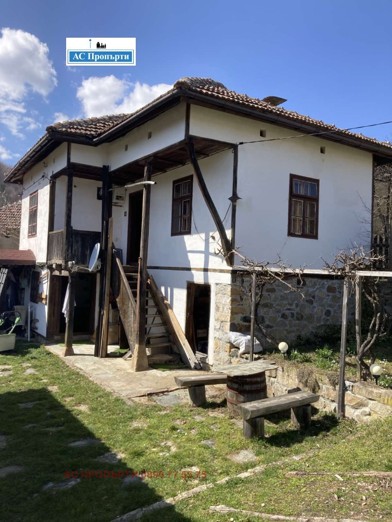 Продава КЪЩА в област София, гр. Етрополе - 80 кв.м / 125 000 € » 244 478.75 лв., АС ПРОПЪРТИ 0896 77 55 75