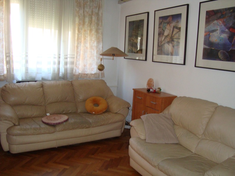 De vânzare  2 dormitoare Sofia , Țentâr , 81 mp | 10255077 - imagine [2]