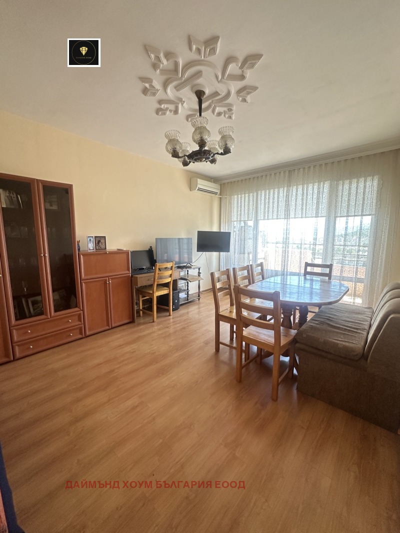 Продава  3-стаен град Пловдив , Кършияка , 65 кв.м | 51645929