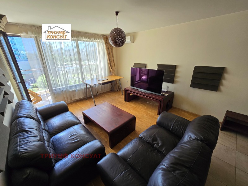 À venda  2 quartos Sofia , Poligona , 125 m² | 64650496