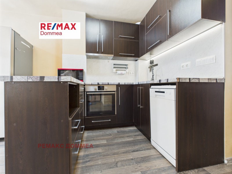 Продава  3-стаен град Варна , Спортна зала , 100 кв.м | 32154189 - изображение [3]