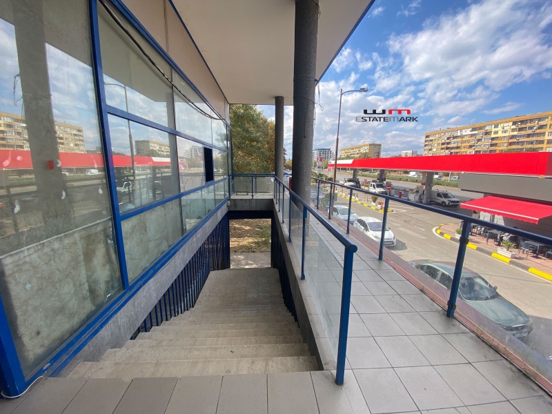 Te koop  Kantoor Sofia , Podujane , 877 m² | 14026228 - afbeelding [8]