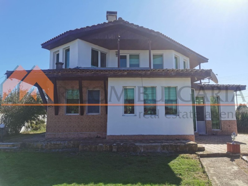 Te koop  Huis regio Varna , Bliznatsi , 290 m² | 15132267