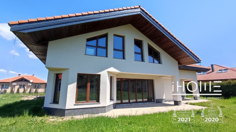 Til salg  Hus region Sofia , Herakovo , 400 kvm | 33723098