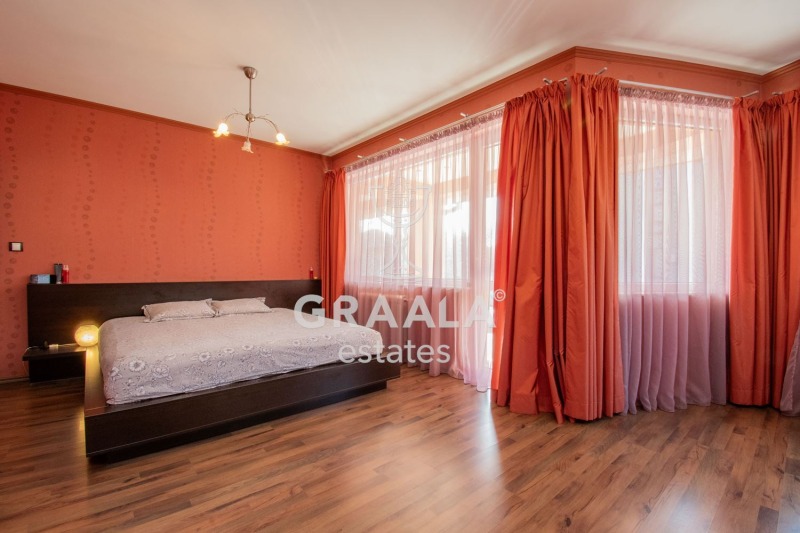 Til salgs  Hus Sofia , Krastova vada , 528 kvm | 64742012 - bilde [8]