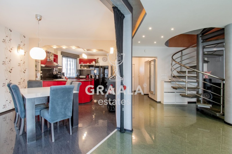 Til salgs  Hus Sofia , Krastova vada , 528 kvm | 64742012 - bilde [3]