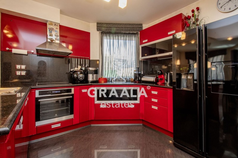 Til salgs  Hus Sofia , Krastova vada , 528 kvm | 64742012 - bilde [4]