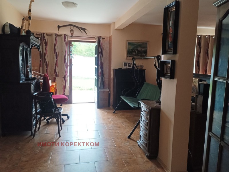 Продава  Къща град София , гр. Банкя , 280 кв.м | 97198162