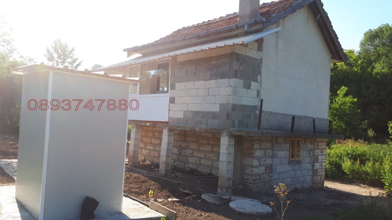 Продава ВИЛА, гр. Добрич, м-т Газибаба, снимка 4 - Вили - 52781949