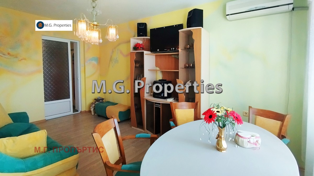 Продава 2-СТАЕН, гр. Русе, Възраждане, снимка 2 - Апартаменти - 48653903