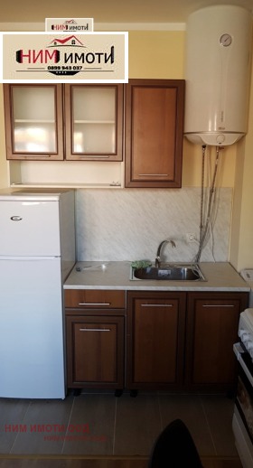 На продаж Студія