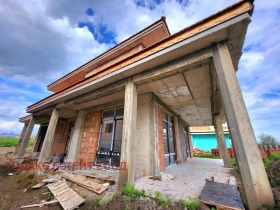 Casa Ajeloy, región Burgas 4