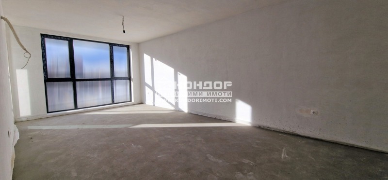 À venda  1 quarto Plovdiv , Centar , 77 m² | 36719649