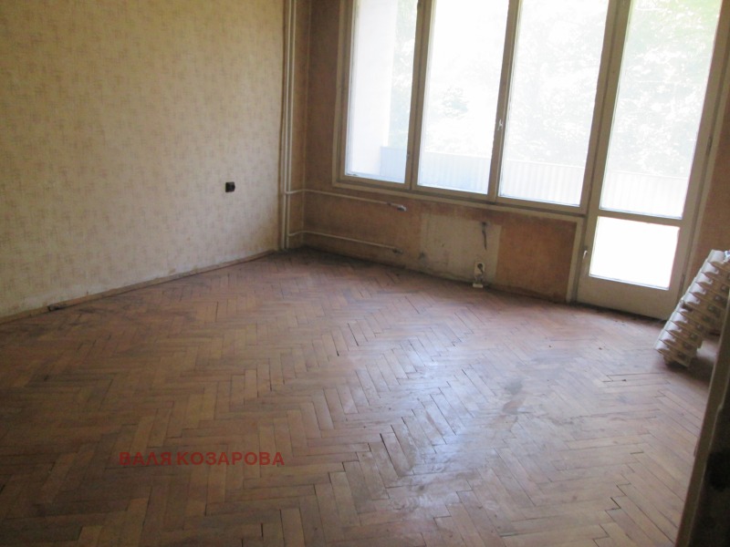 Na prodej  1 ložnice Pleven , Idealen centar , 65 m2 | 16967767 - obraz [2]