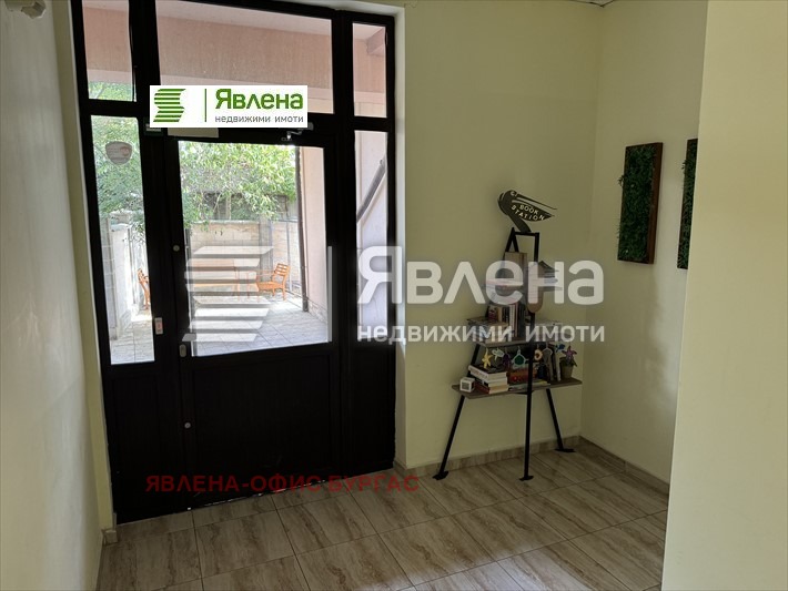 Продава 2-СТАЕН, гр. Бургас, Изгрев, снимка 12 - Aпартаменти - 47006143