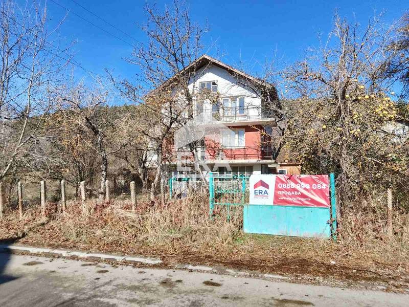 Продава КЪЩА, с. Мало Малово, област София област, снимка 2 - Къщи - 48101375