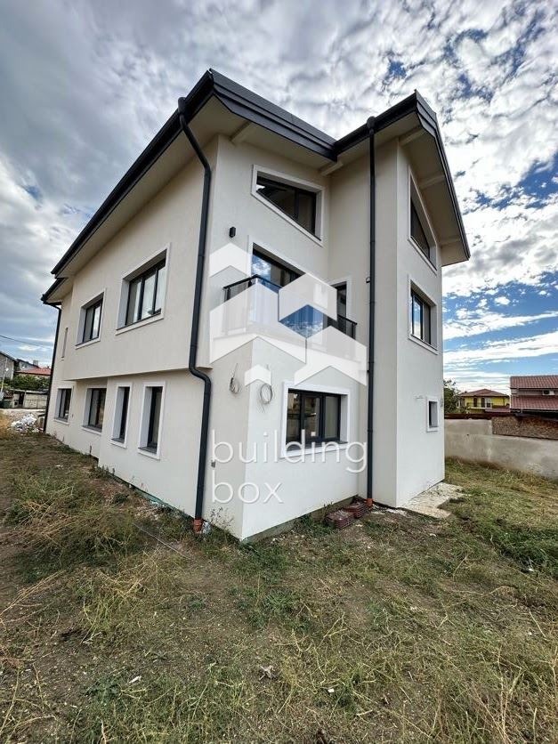 Продава  Къща град София , Враждебна , 366 кв.м | 75430118 - изображение [2]