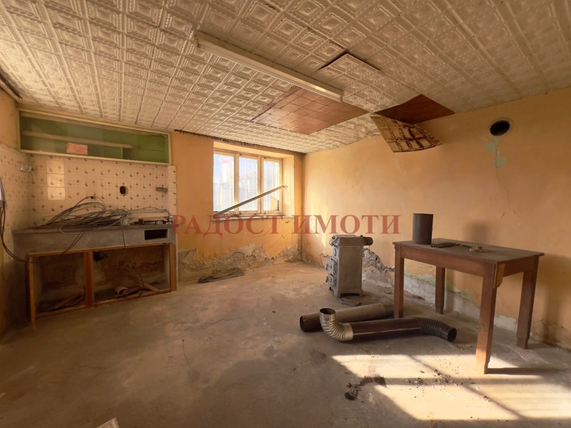 Продава КЪЩА, гр. Първомай, област Пловдив, снимка 11 - Къщи - 52712809