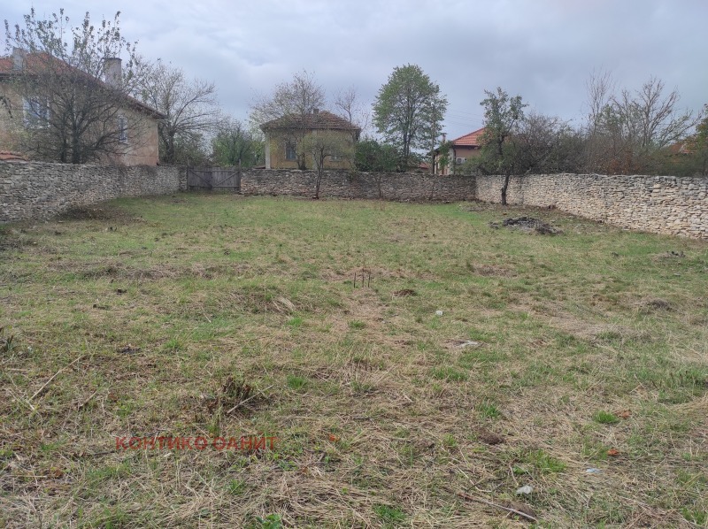 For Sale  Plot region Lovech , Karlukovo , 900 sq.m | 26568118 - image [2]