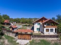 Продава КЪЩА, област Габрово, гр. Дряново • 144000 € • 18673748 — Holmes.bg